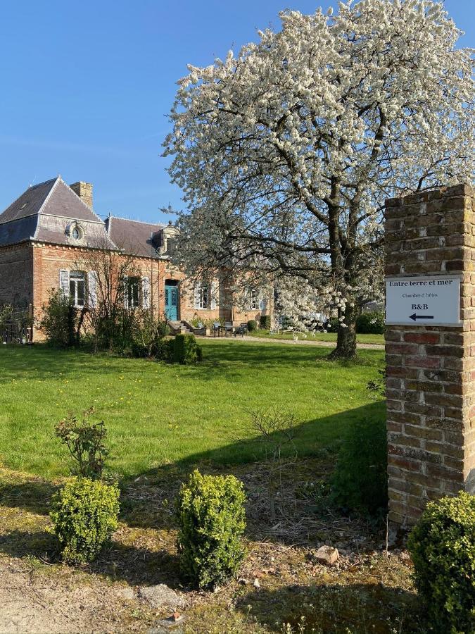 B&B - Entre Terre Et Mer Frettecuisse Exterior photo