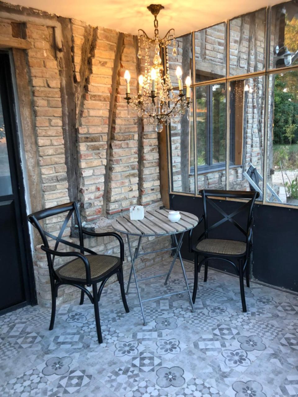B&B - Entre Terre Et Mer Frettecuisse Exterior photo
